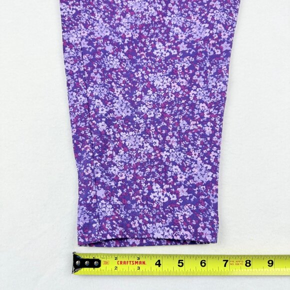 Terra & Sky Women's Ditsy Varsity Purple Capri Legging Size 4X (28W-30W) NWT - Picture 9 of 11